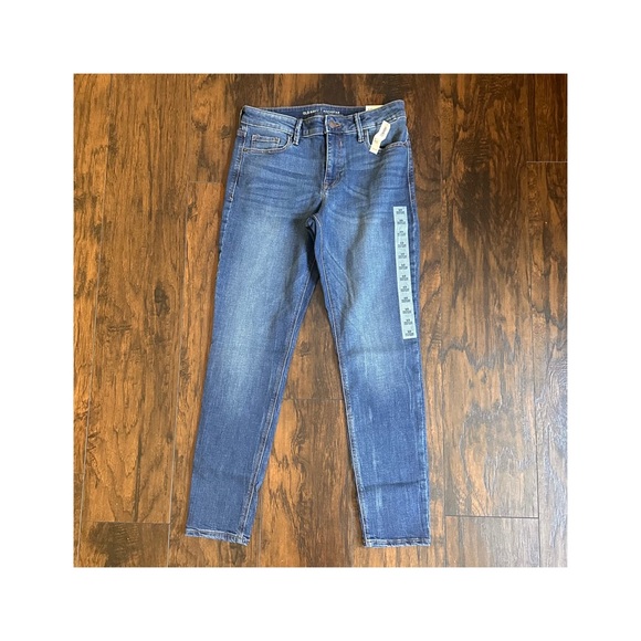 Old Navy Super Skinny Mid Rise Jeans - Picture 2 of 5